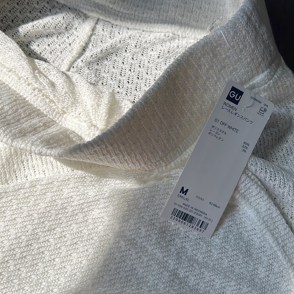 GU mesh leggings full-length in off white color size Small (US) - Picture 3 of 3